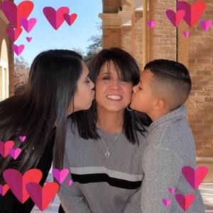 Meet your Posher, Monica